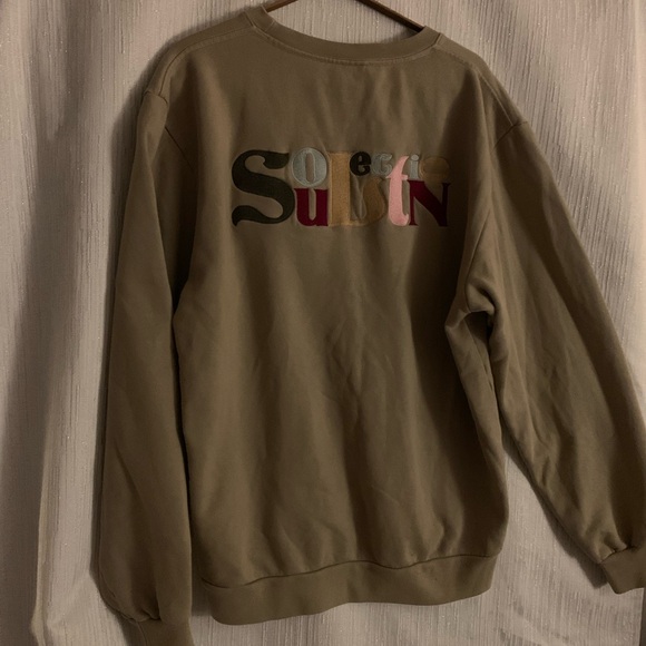 Stylish Tan Crewneck Sweater with Multicolor Design - Picture 1 of 6